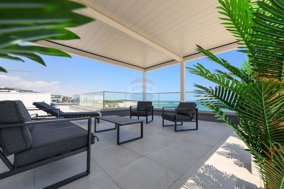 PENTHOUSE CU PISCINA, VEDERE PANORAMICA LA MARE/FALEZA OLIMP