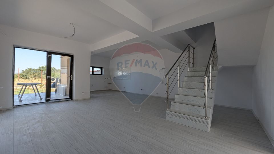 De Vanzare Duplex Comuna Berceni Str Lebedelor Asfaltată 0% Comision
