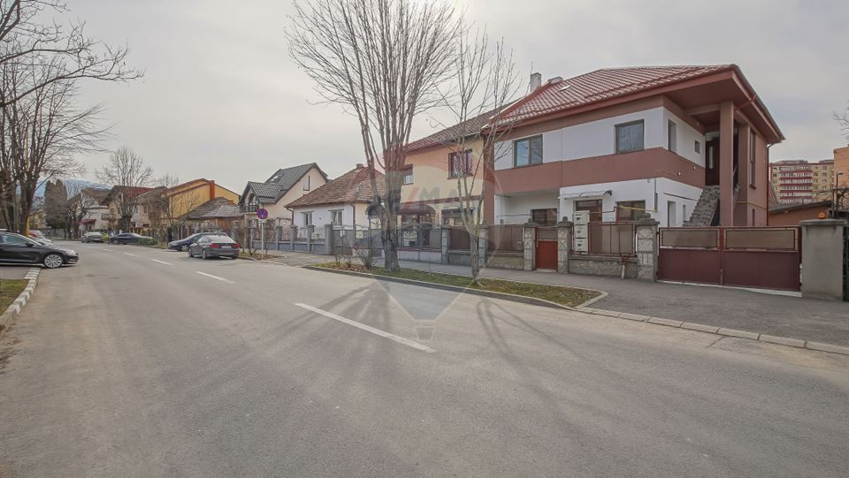 COMMISSION 0%| APARTMENT AT HOUSE| FOR SALE| 3 BEDROOMS| GARAJ|YARD|