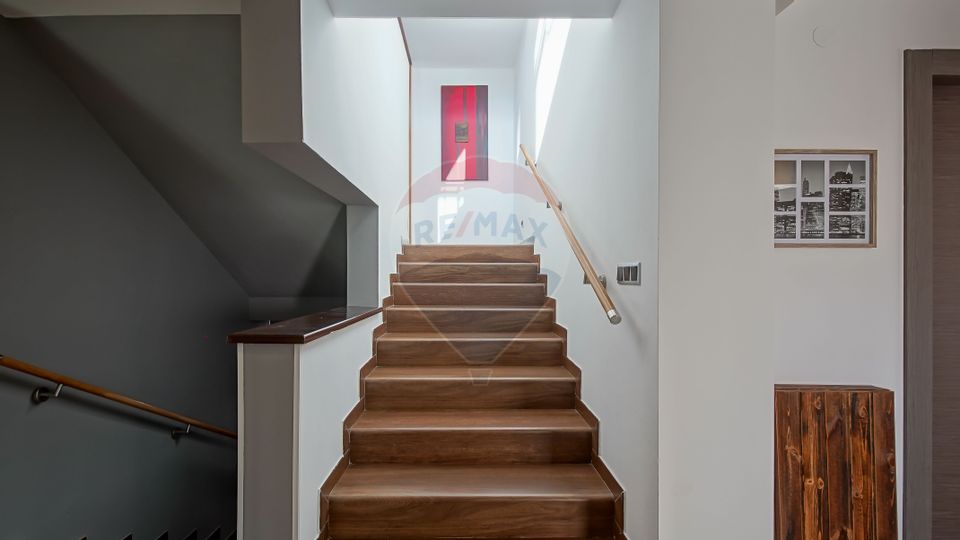 EXCLUSIVITATE ÎN POIANA BRAȘOV – PENTHOUSE IMPRESIONANT DE 268 MP