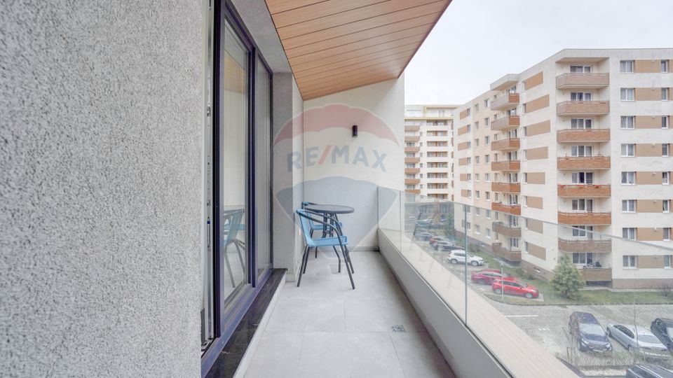 2 room Apartment for rent, Tractorul area