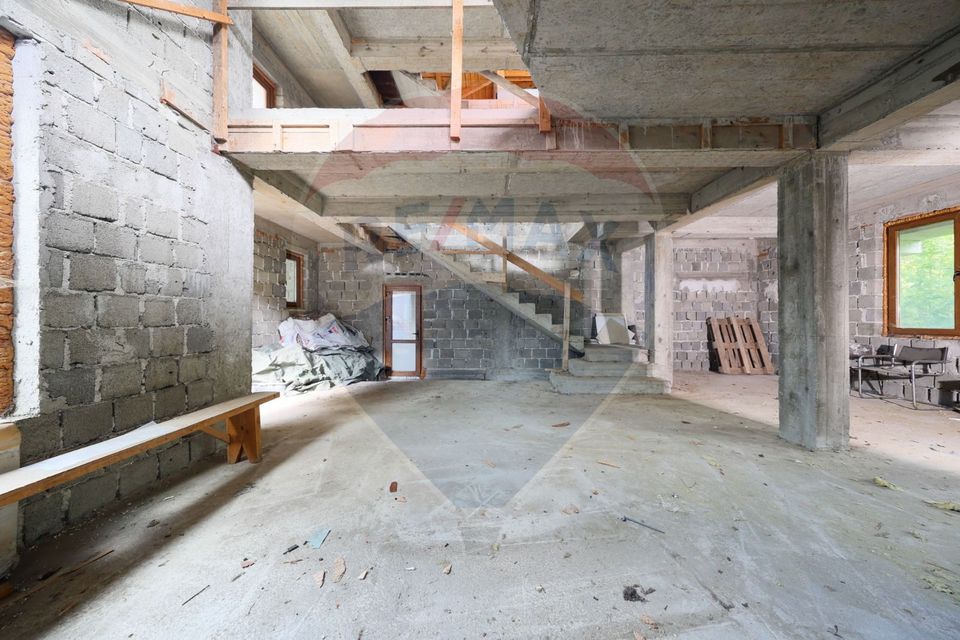 CASA LA ROSU | TOMIS 21 | 325MP | 346MP CURTE | 470 TEREN |ACCES AUTO