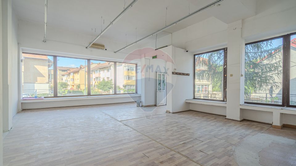 Comision 0 | Spațiu Comercial 170mp | Zonă Centrală | Râșnov