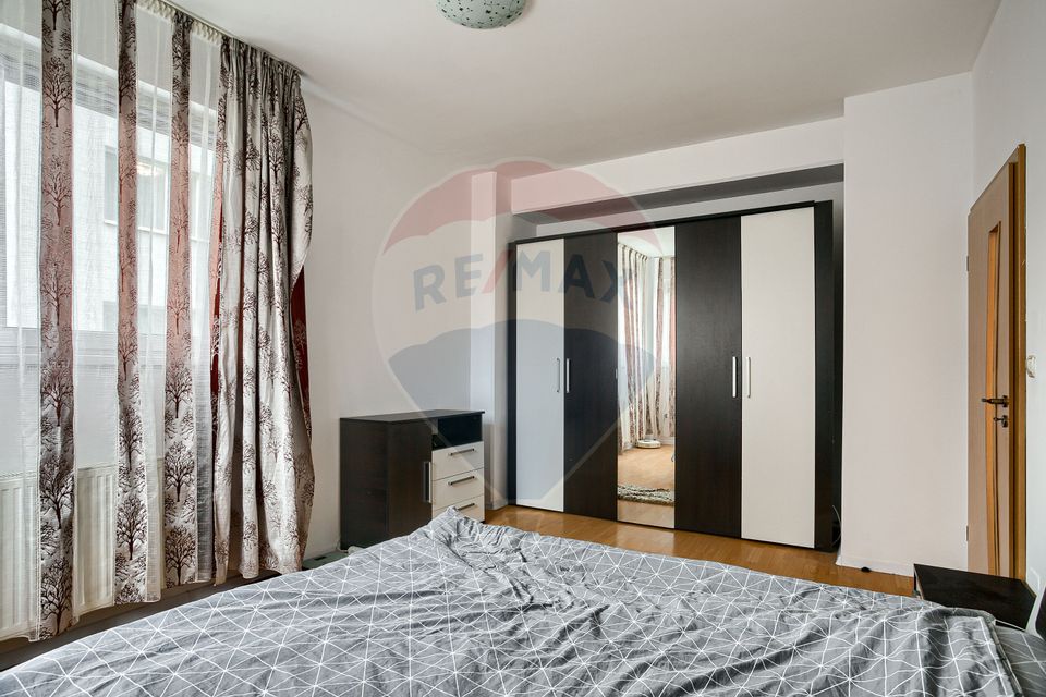 Apartament 3 camere cu terasa si loc de parcare de vanzare ARED UTA