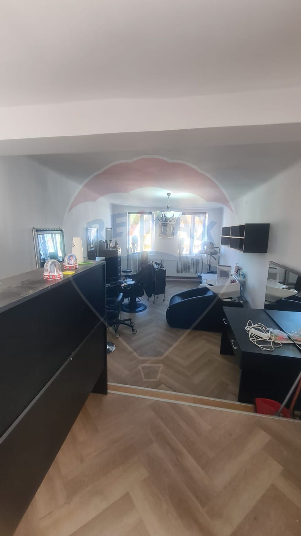 Se inchiriaza spatiu comercial in centru Medias