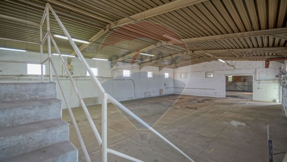 794sq.m Industrial Space for rent, Periferie area