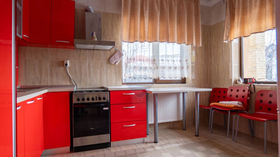 5 room House / Villa for sale