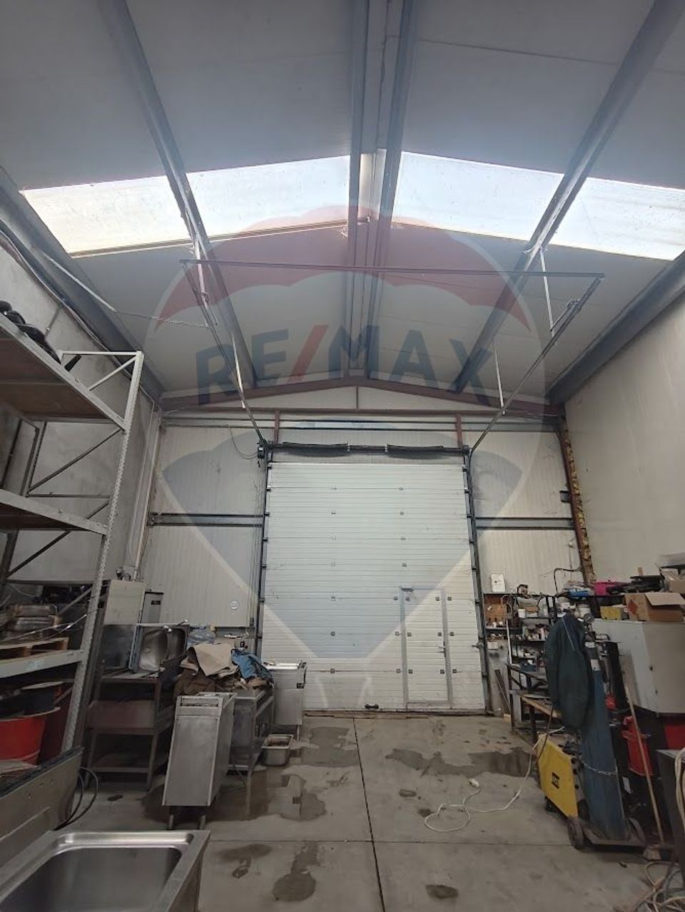 Spațiu industrial de 295mp vânzare exclusivitate in zona de Est