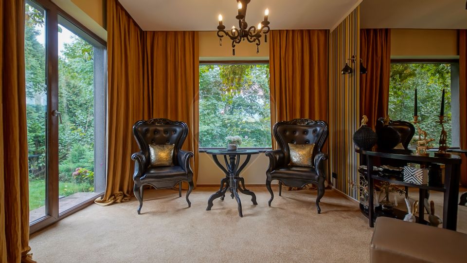 Proprietate de vânzare – Clădire premium pe drumul spre Poiana Brașov