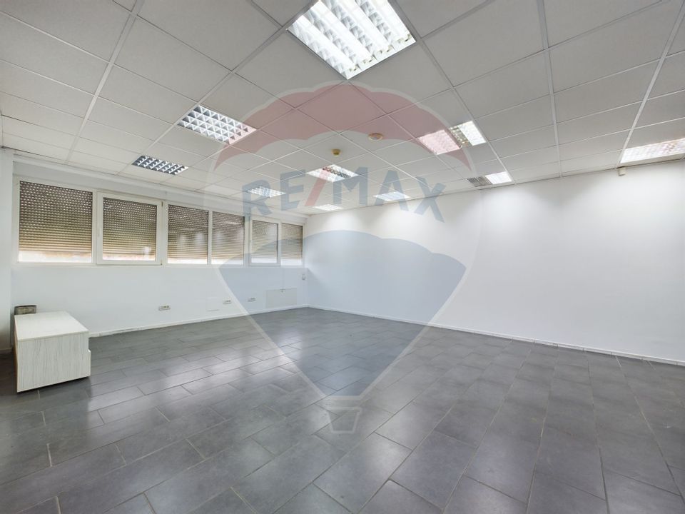 2,673sq.m Office Space for sale