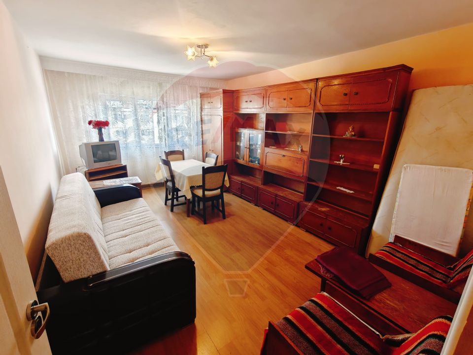 Apartament cu 2 camere de vânzare