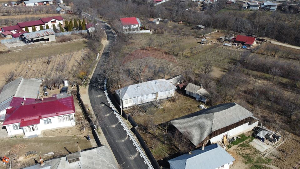 Casă cu teren  Neicu/Panciu