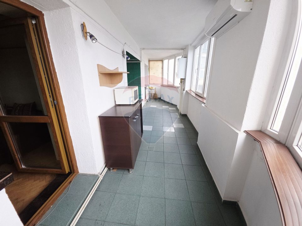 Apartament cu 2 camere de vânzare în zona 1 Mai