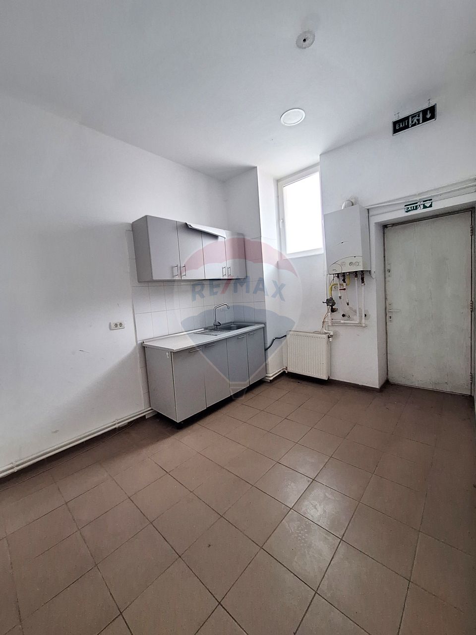 Spațiu comercial de închiriat bd Unirii Nord