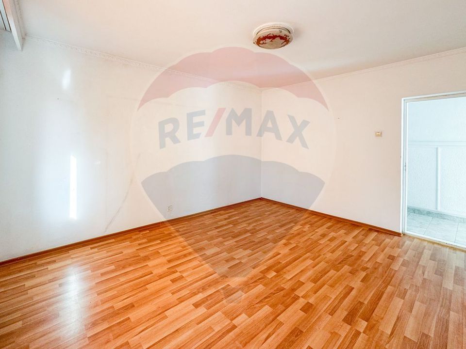 Multifunctional building D+P+E+M located in Constanta, Baba Novac area