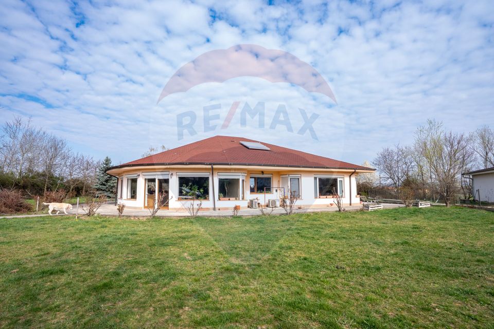 3 room House / Villa for sale