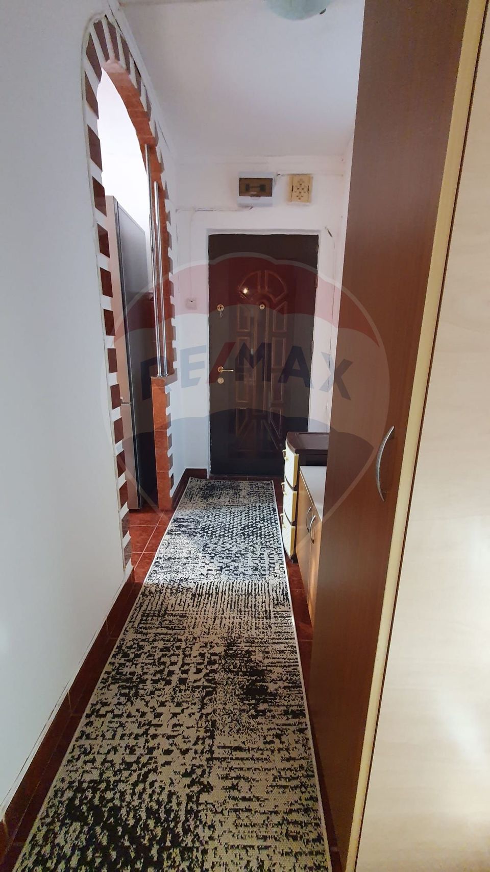 Apartament cu 2 camere de vânzare în zona Sud-Vest