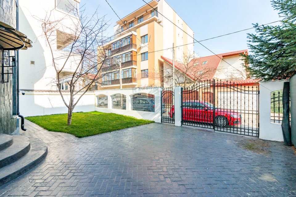 Casă individuala în Aviatiei, adiacent Bulevardul Aerogarii, 4xparcare