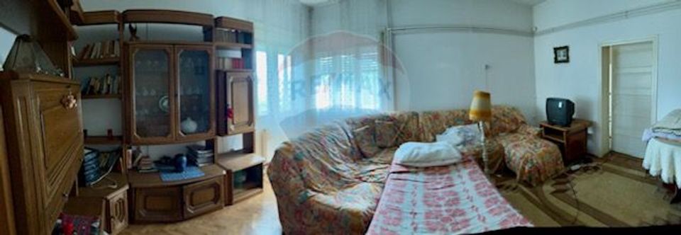 Casă / Vilă cu 7 camere de vânzare