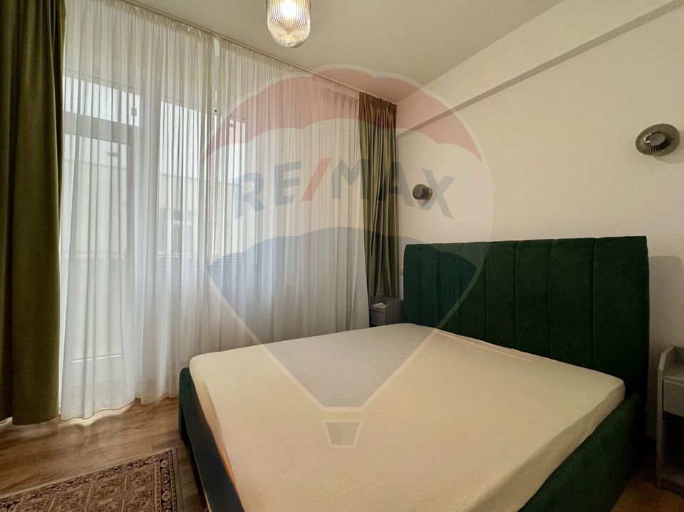 DE VANZARE: Apartament cu 3 camere Mamaia Summerland, Constanta