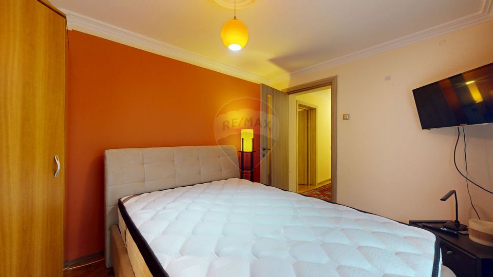 Casă / Vilă cu 9 camere de vânzare în zona Valea Cerbului comision 0%