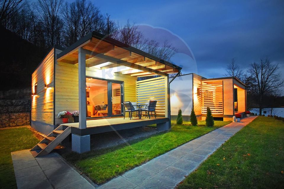 25 room Hotel / Pension for sale, Periferie area