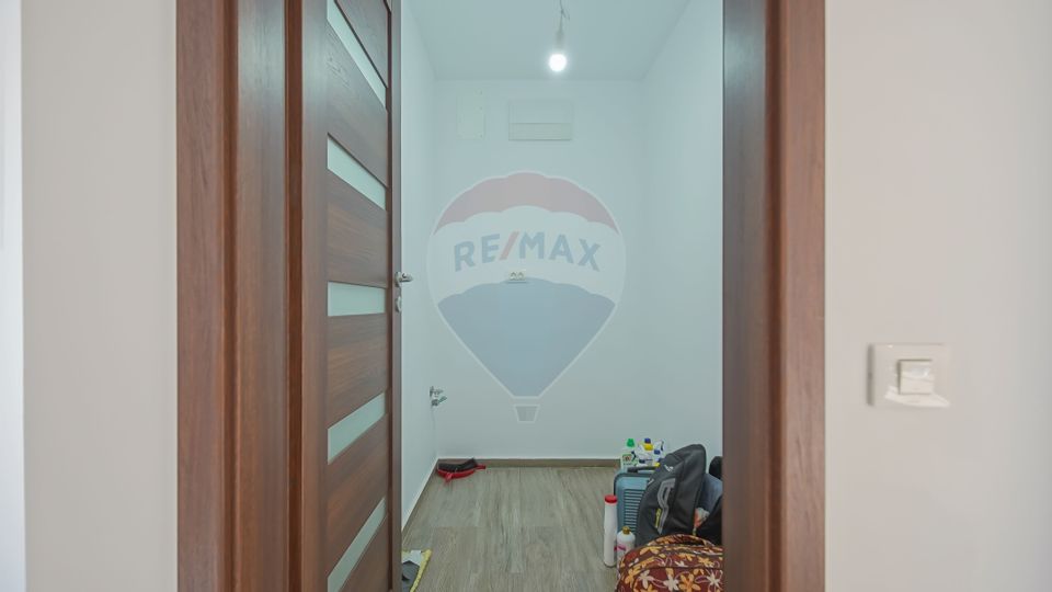 3 room Apartment for rent, Tractorul area