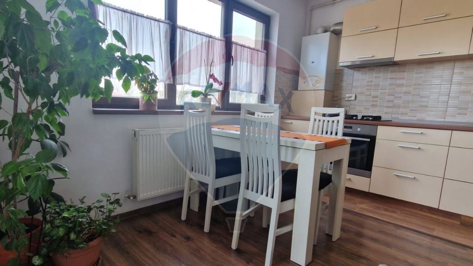 Apartament cu 2 camere de închiriat