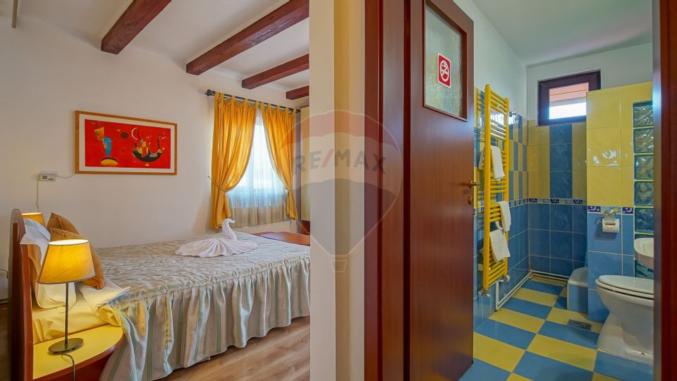 Casă / Vilă de vânzare în Râșnov, afacere-Pensiune clasificată