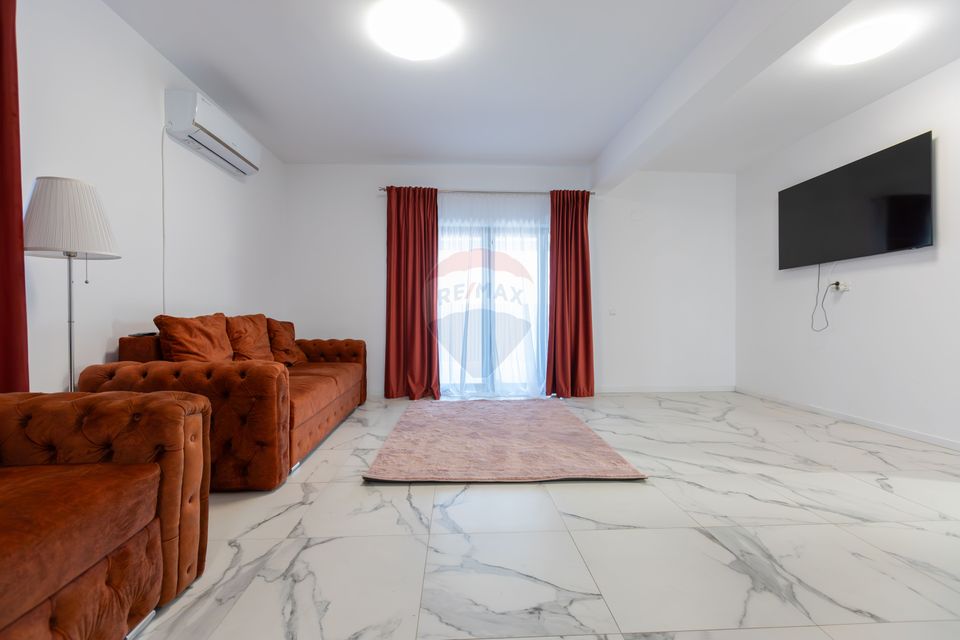 Casă de vânzare - 110 mp,  Serbanesti