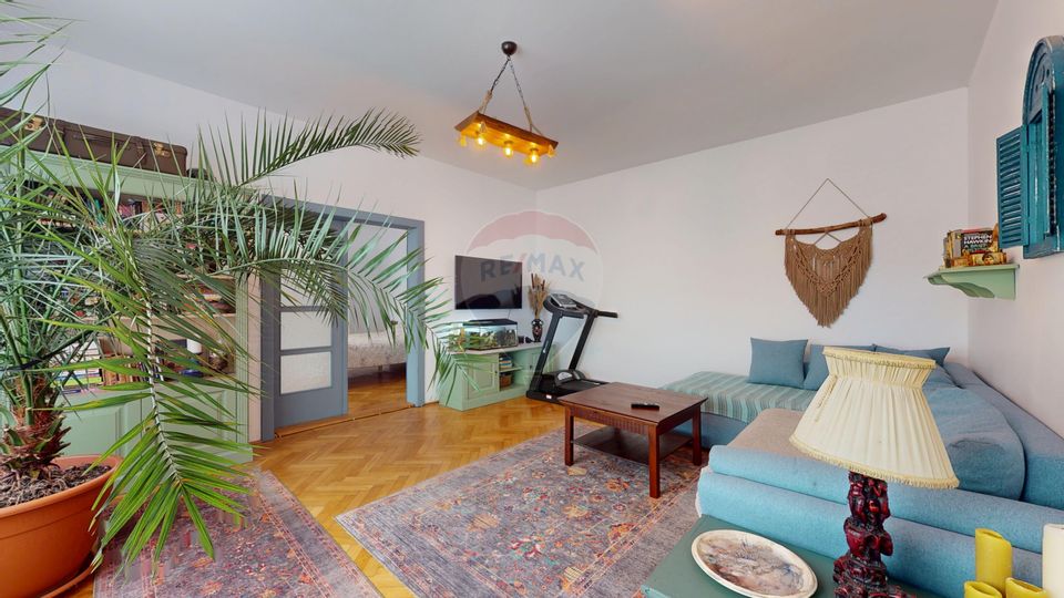 5 room House / Villa for sale, Brasovul Vechi area