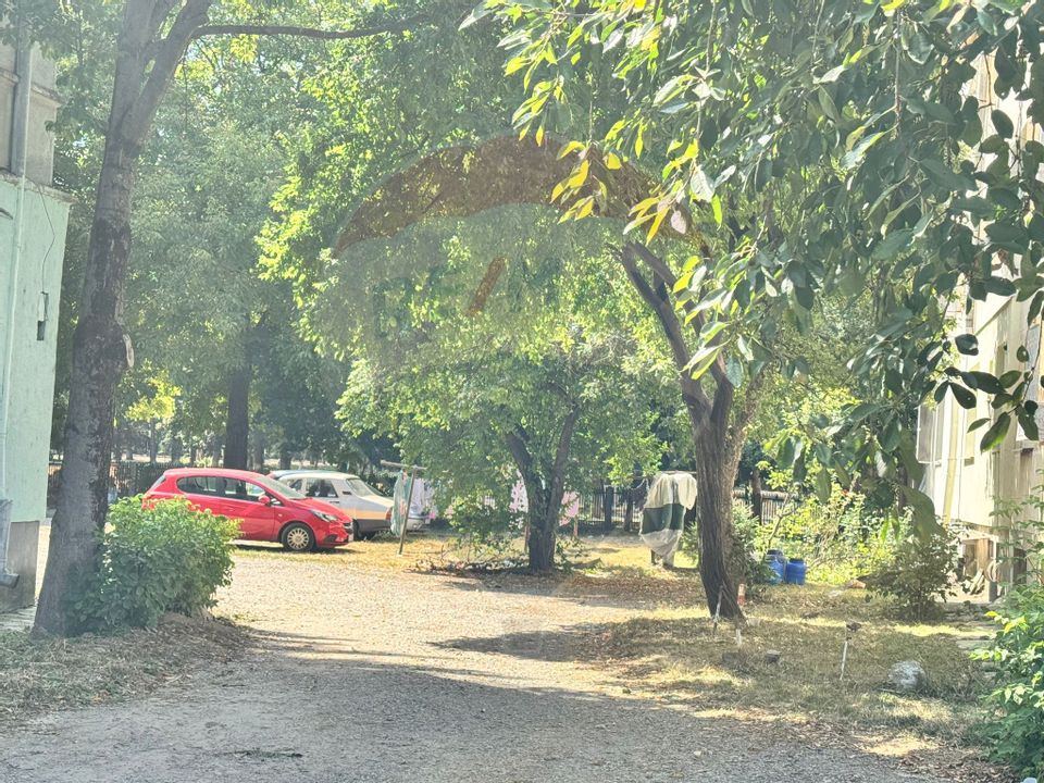 garsoniera de vanzare- aleea parcului-zona ultracentrala