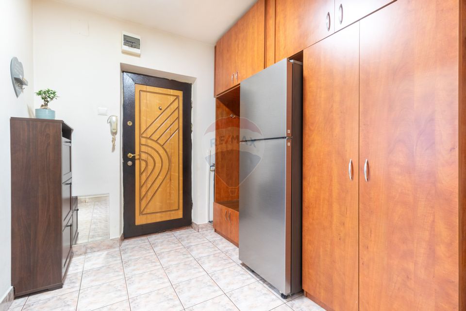 Apartament de vanzare 2 camere Drumul Sarii, 13 Septembrie