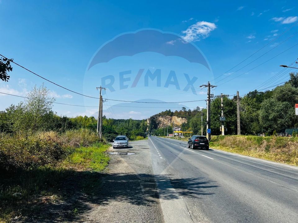 Casă / Vilă in constructie teren 3240 mp