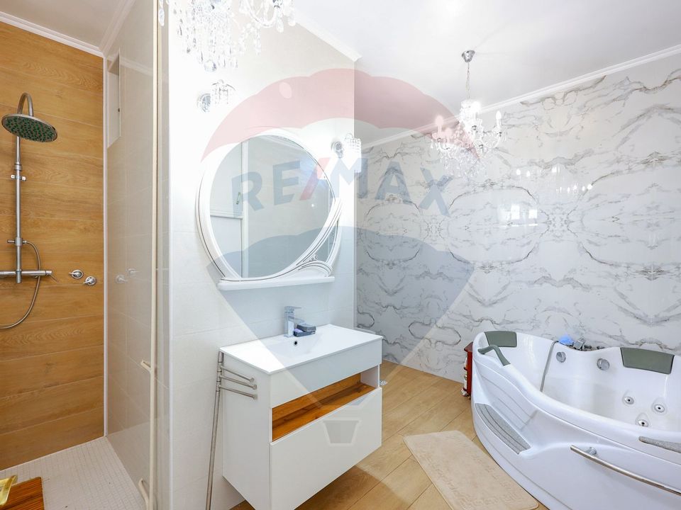 10 room House / Villa for sale, Central area