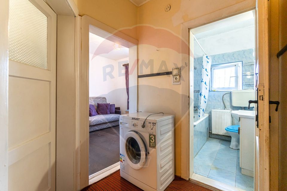 Casă "insiruita" 3 camere D+P+1+ pod/  str Forjei  - Brasov