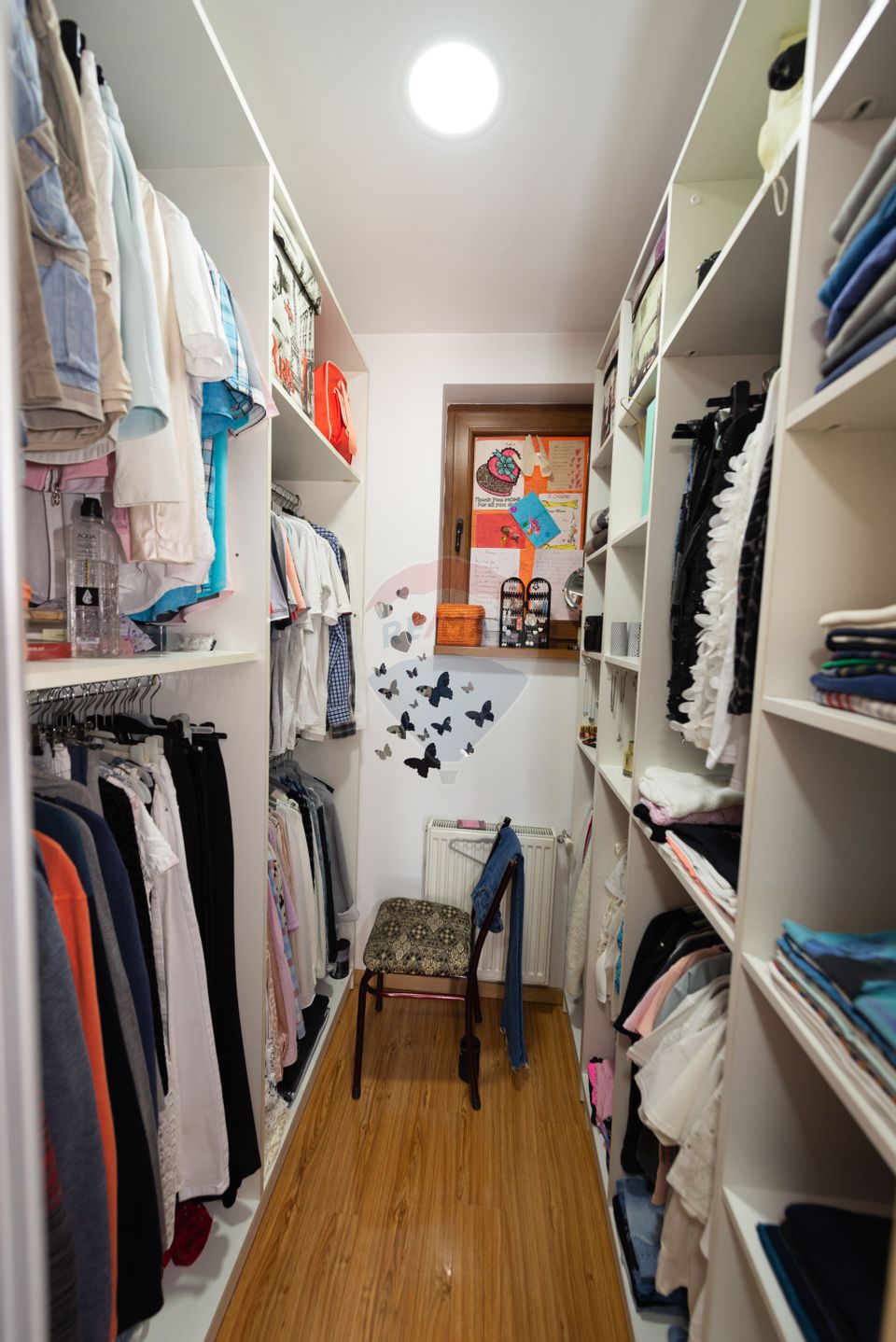 House for sale 6 rooms, furnished and equipped, Popesti-Leordeni