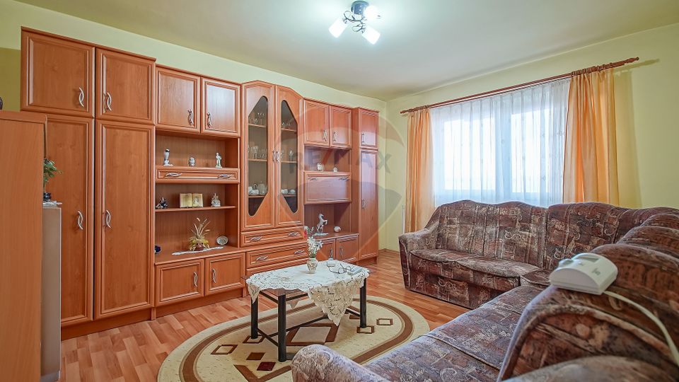 3 room Apartment for sale, Central area