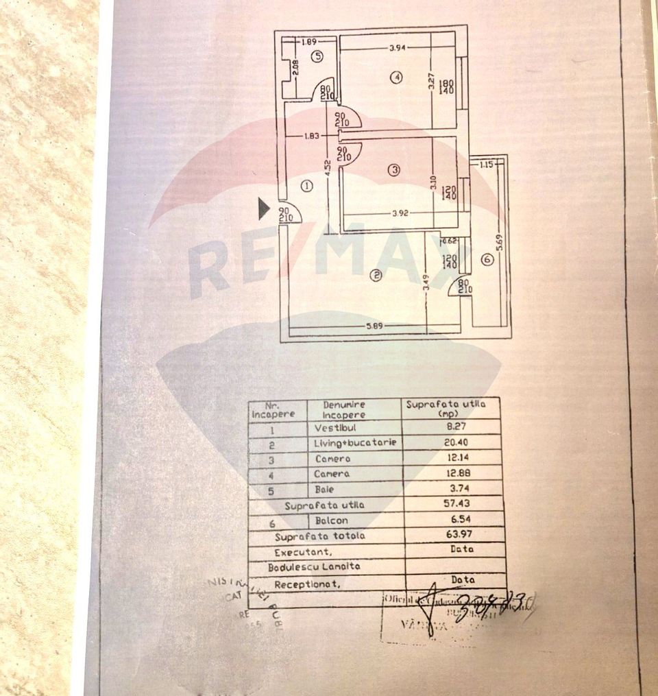 Apartament cu 3 camere de vânzare în zona Mihai Bravu