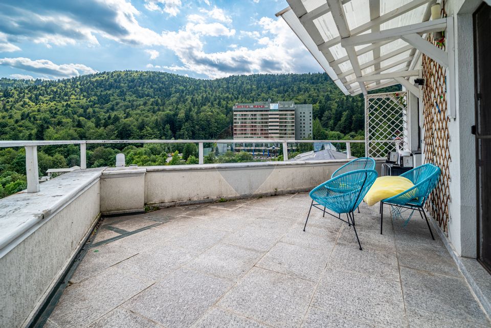 Exclusive apartment in Sinaia 3 rooms | Terrace with superb view