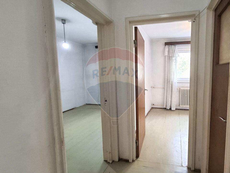 For sale 3 room apartment Drumul Taberei, Metro Favorit