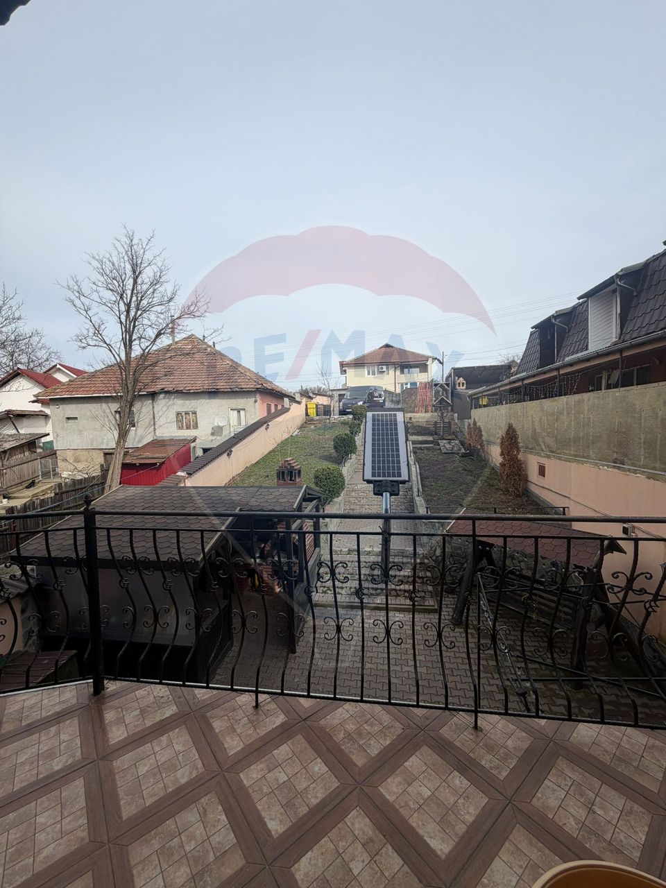 5 room House / Villa for sale, 1 Mai area