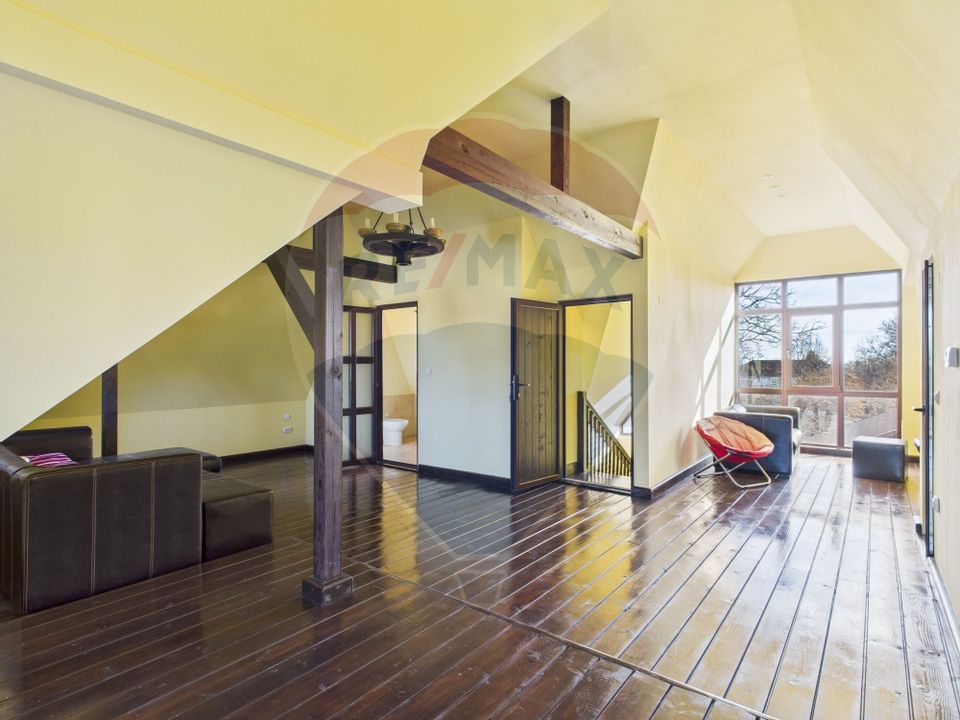 Vilă spațioasă în zona centrală Breaza, 310 mp utili, teren 610 mp