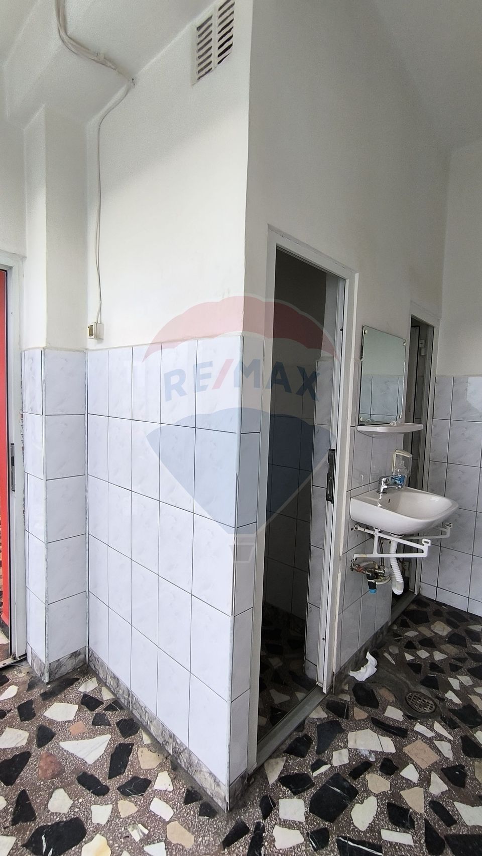 125sq.m Commercial Space for rent, Manastur area