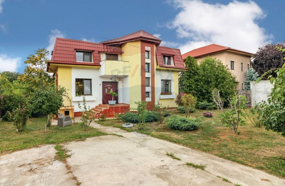 5 room House / Villa for sale