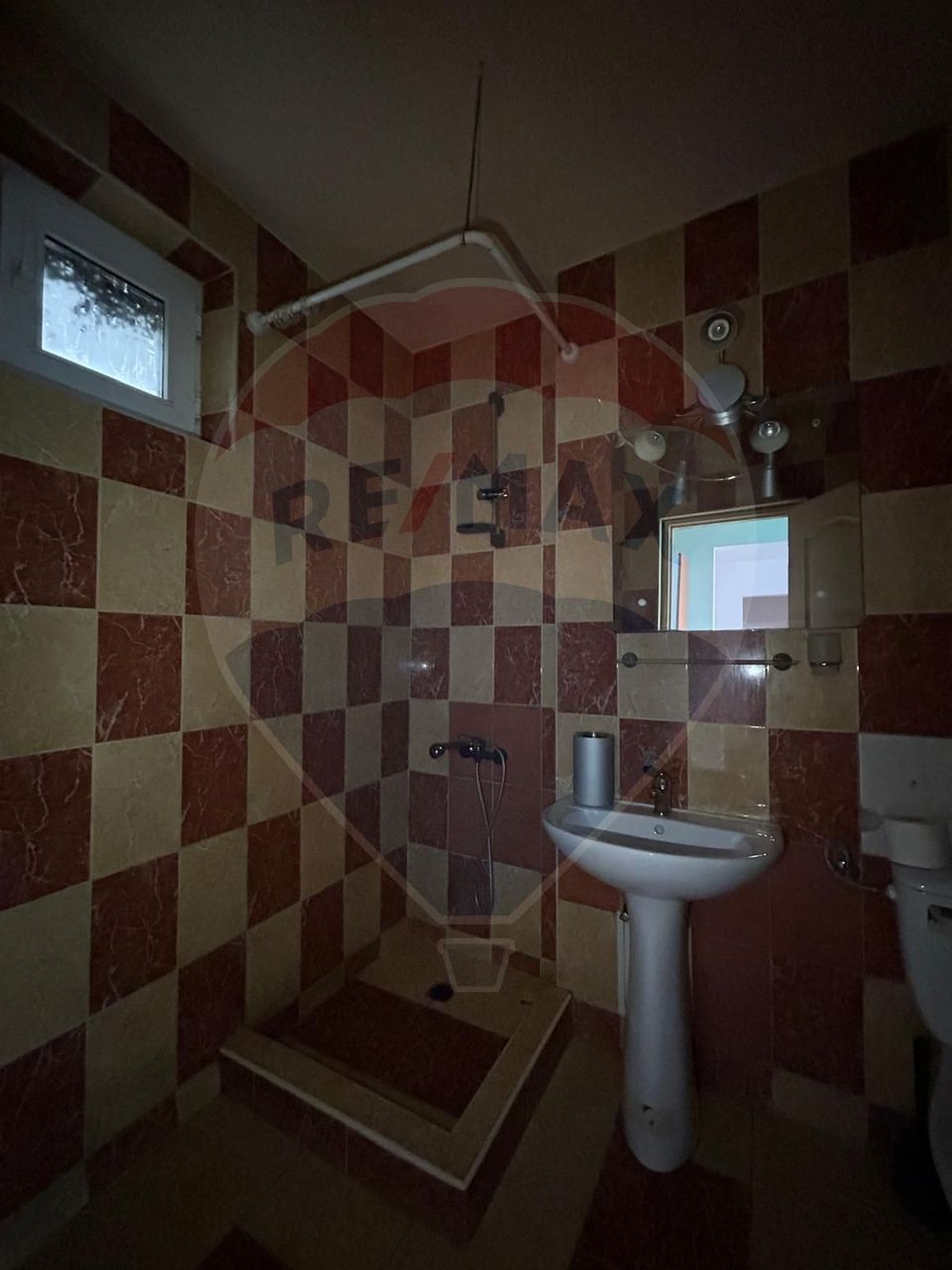 Vanzare Apartament 2 camere zona Muncii Panorama Arena Nationala