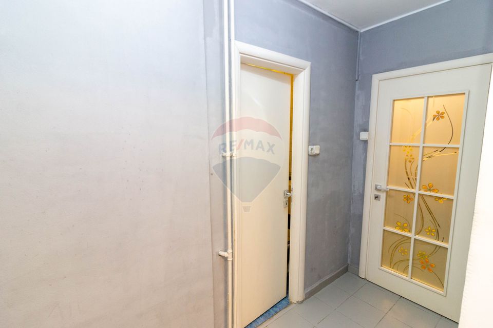 Apartament cu 2 camere decomandat de vanzare zona Dristor Baba Novac