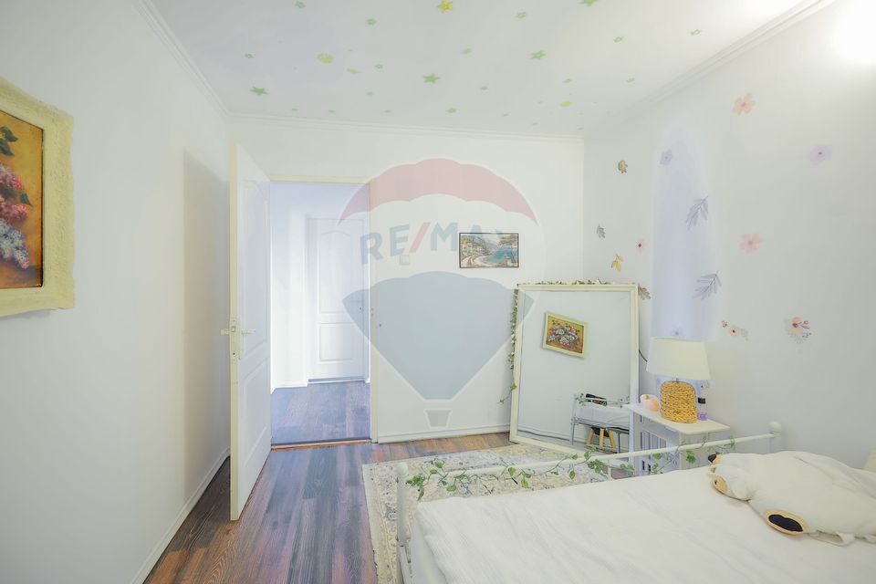 4 room House / Villa for sale