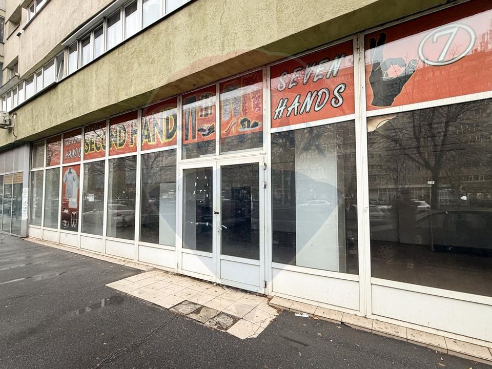 Street commercial space 212sqm for rent in Pantelimon area