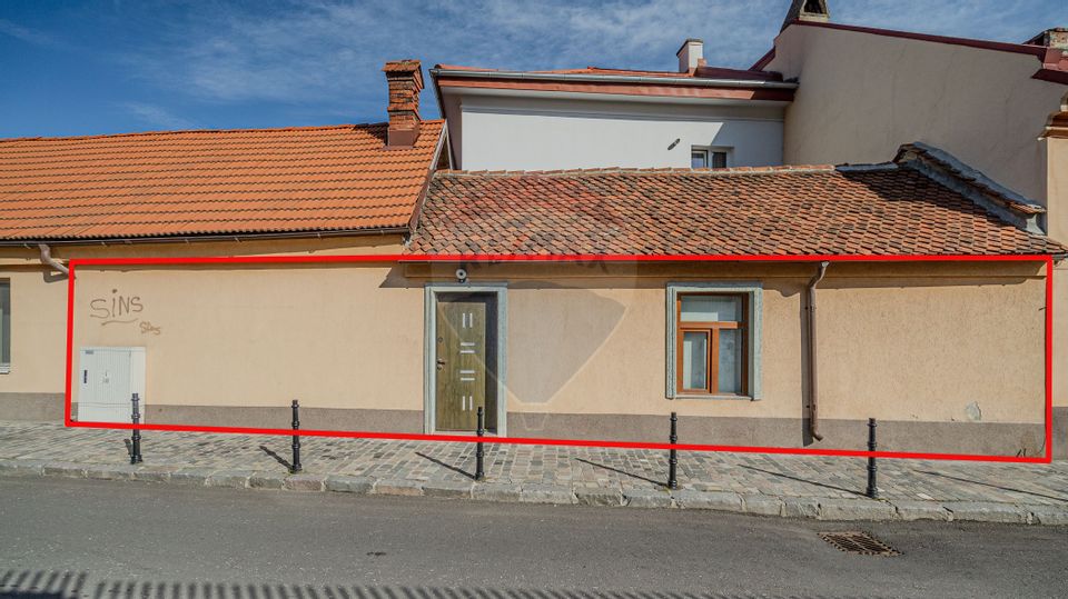 2 room Apartment for sale, Centrul Istoric area